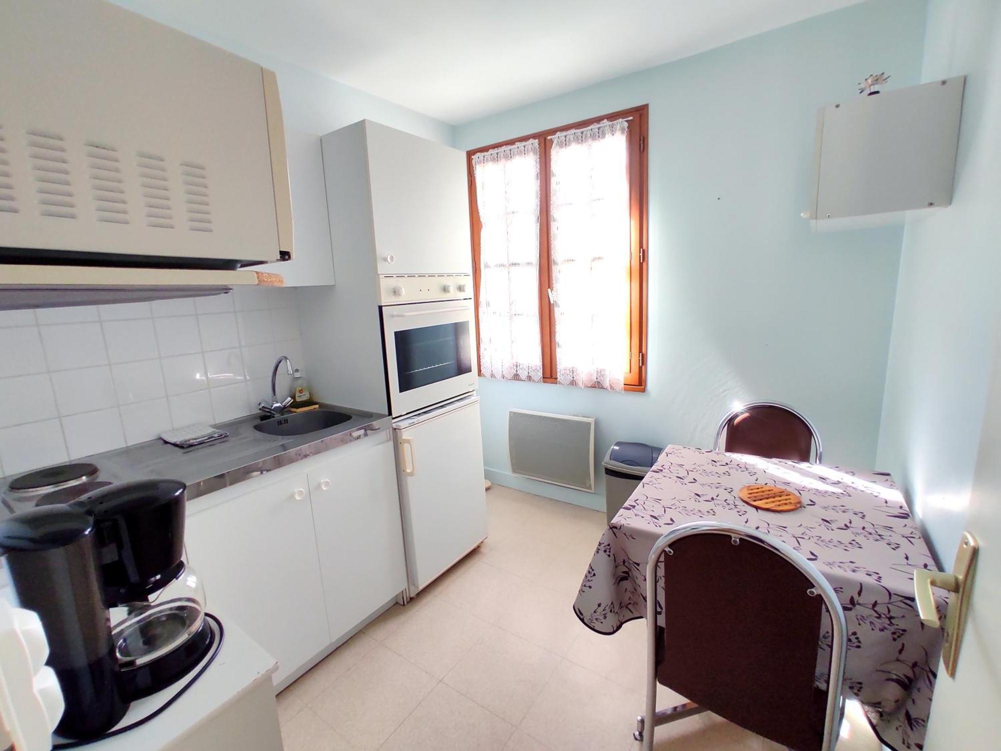 Quelques Fleurs Aparthotel Ла Рош-Позе Стая снимка