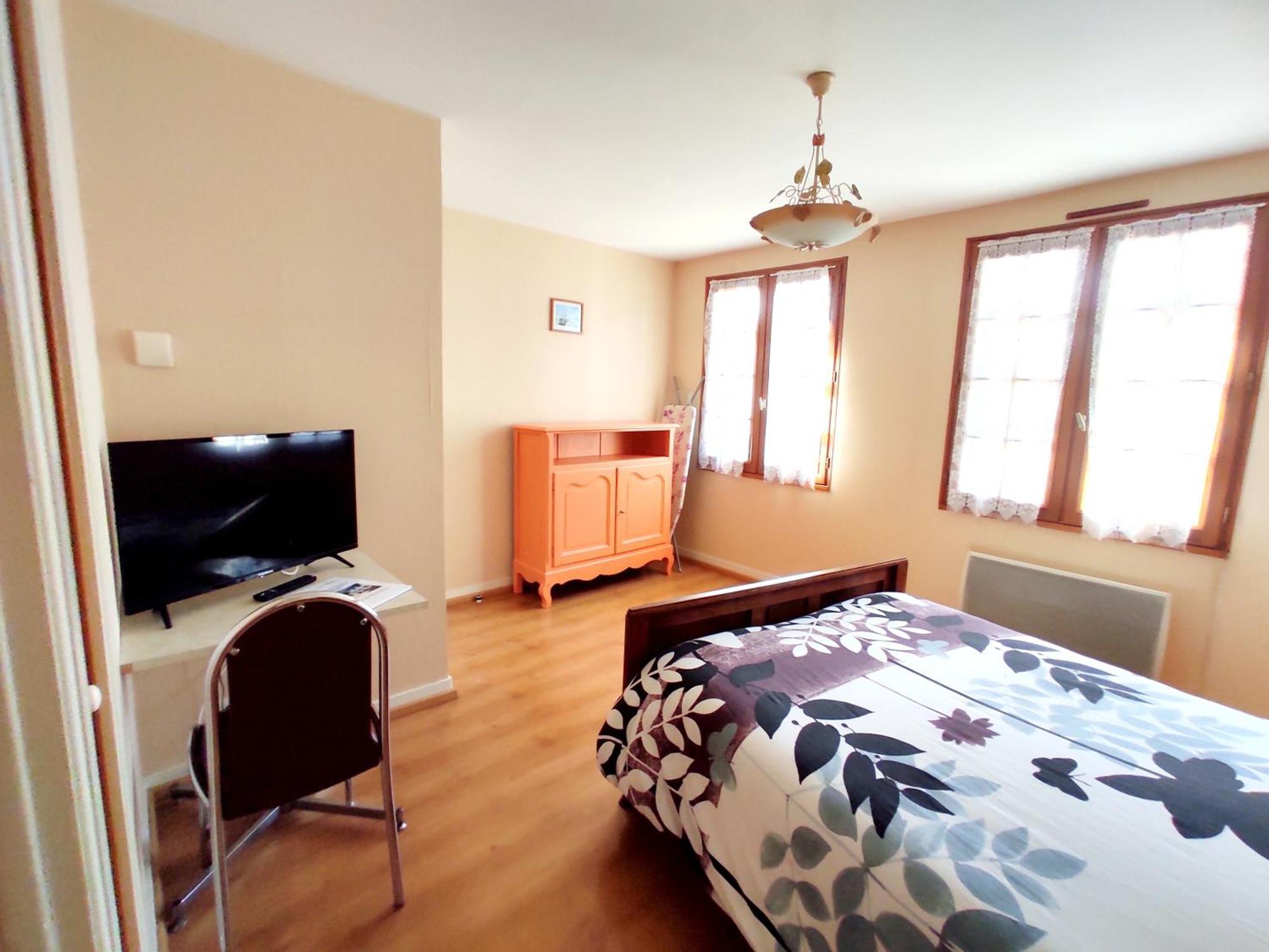 Quelques Fleurs Aparthotel Ла Рош-Позе Стая снимка